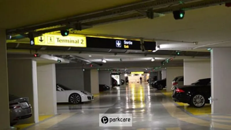 Parking Aéroport Nice G2 aire de stationnement