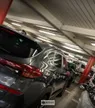 Voitures garées au parking de Valet Parking Geneva Shuttle
