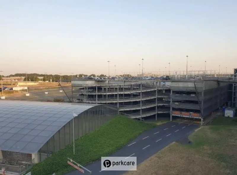 Parking Aéroport Cologne P2 image 2