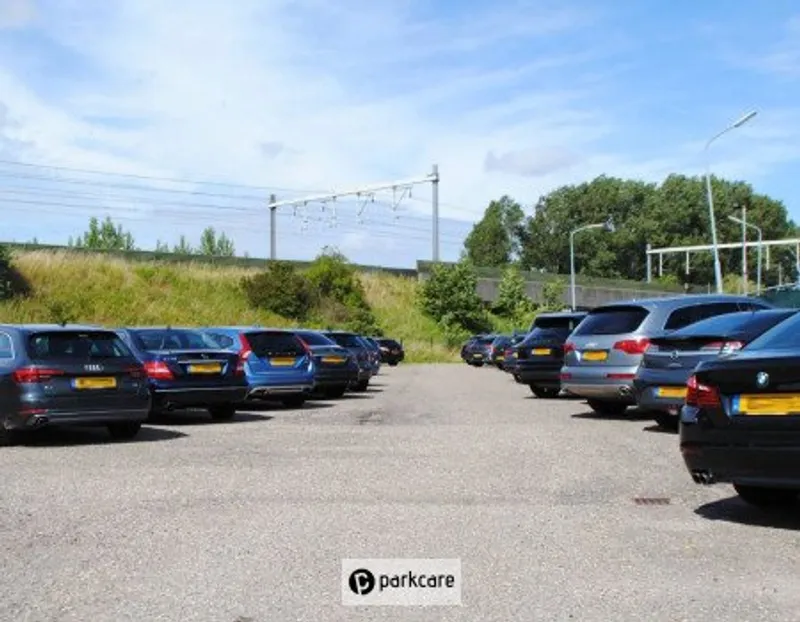 Schiphol Parking EU Valet image 1